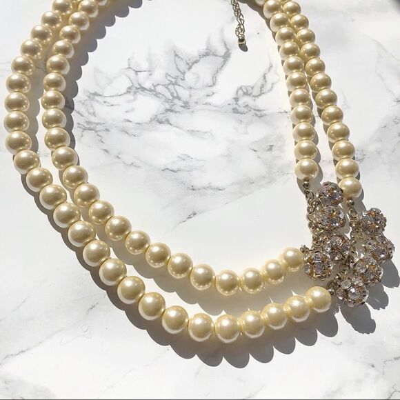 2/$20 PEARL Crystal Double Layer Necklace - Picture 2 of 5
